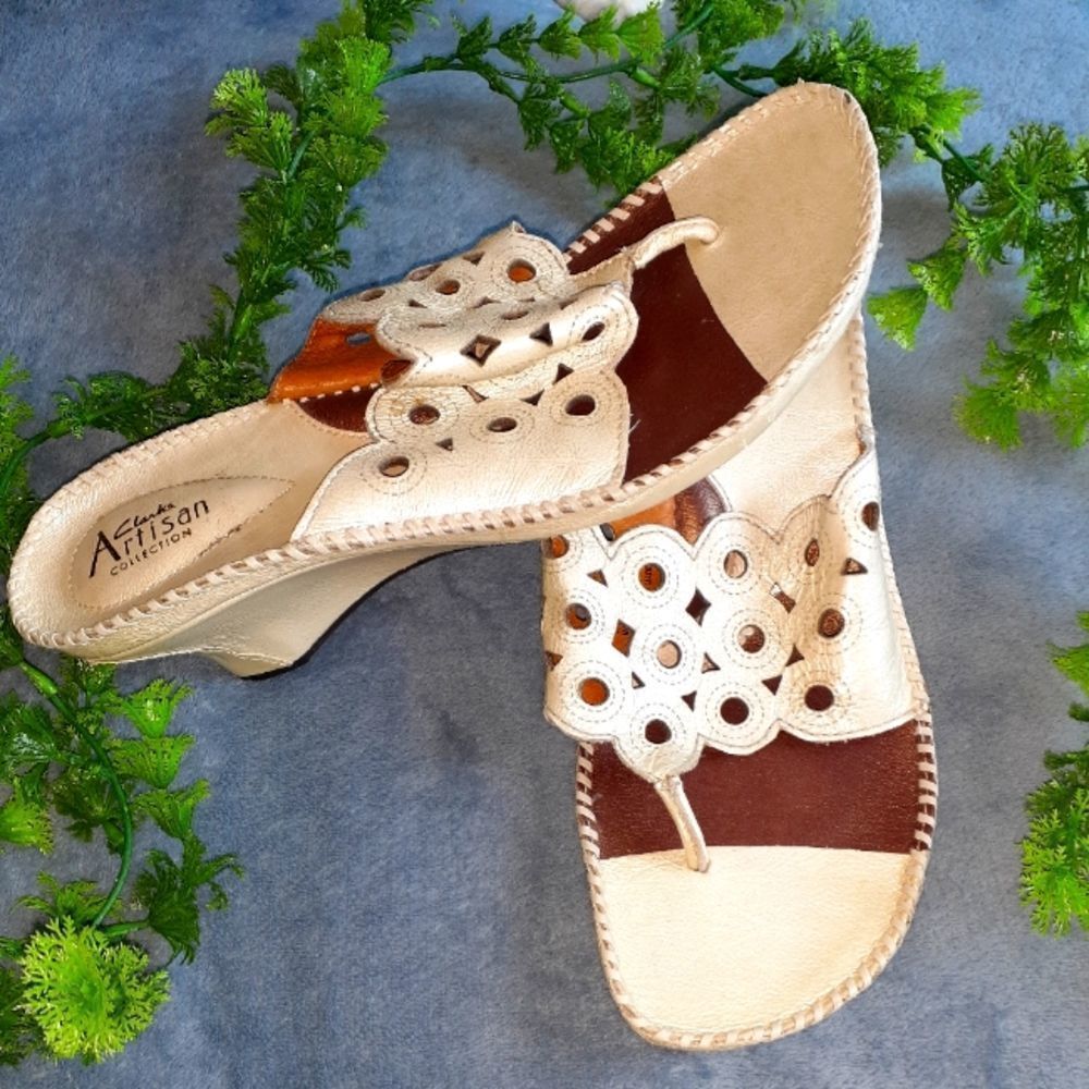 Clarks sandals - Picture 2 of 4